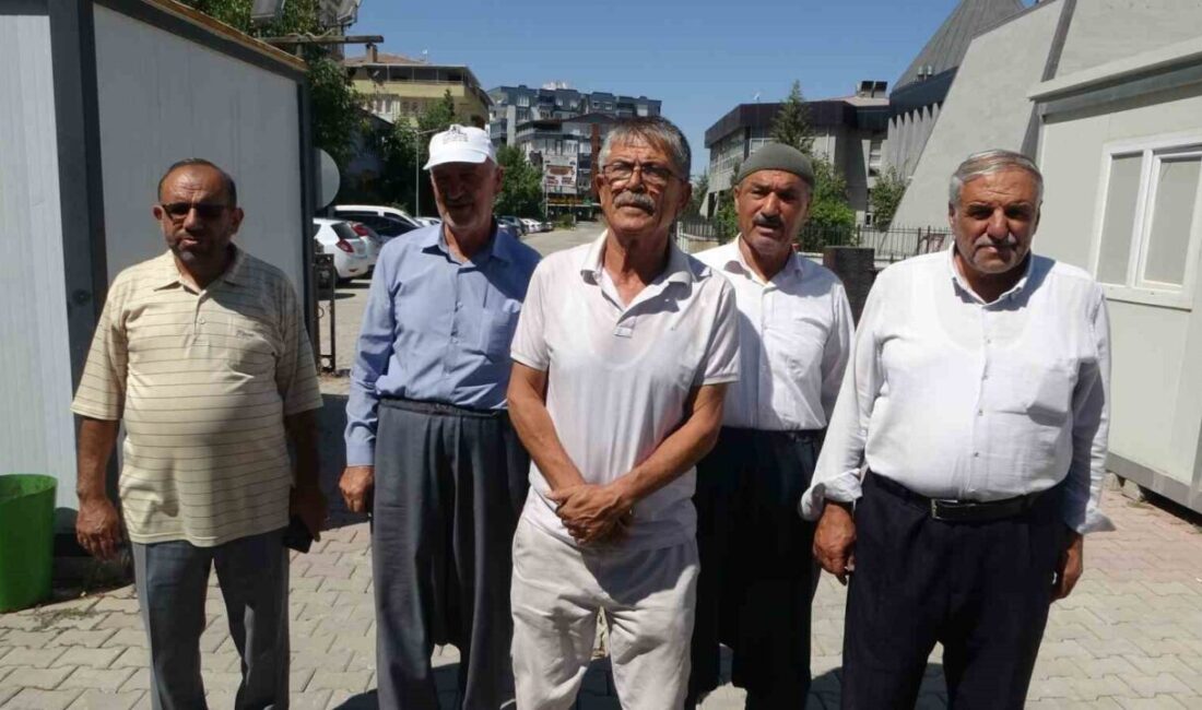 Yeşilyurt Ziraat Odası Başkanı Doğan Solmaz, Malatya’da yaşanan sulama suyu