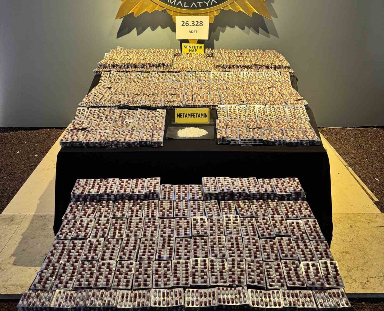 Malatya’da “torbacı” olarak tabir edilen sokak satıcılarına yönelik düzenlenen operasyonlarda