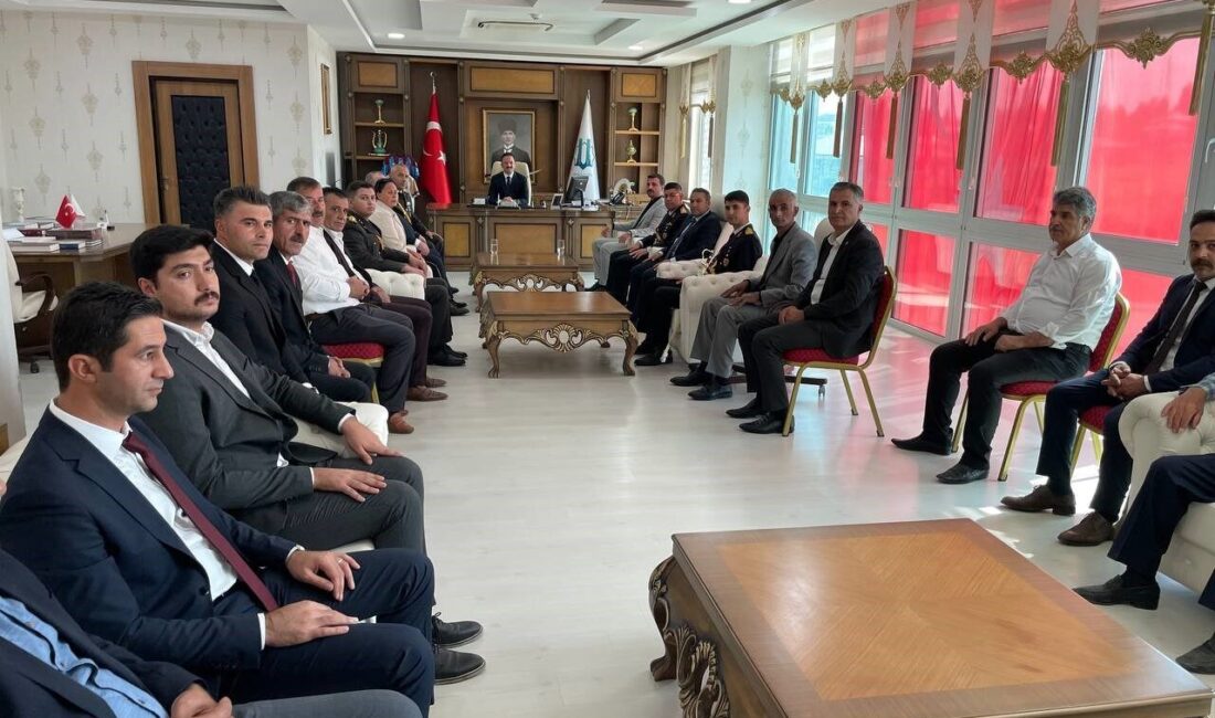 Muş’un Malazgirt ilçesinde 30 Ağustos Zafer Bayramı’nın 103. yıl dönümü