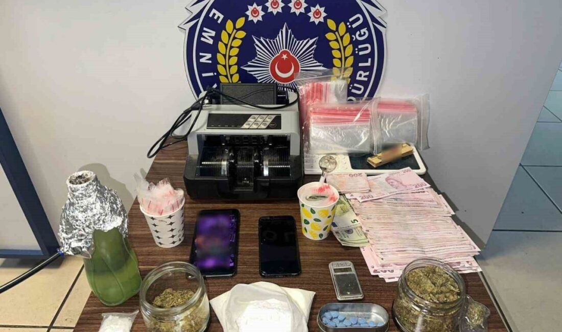 Maltepe’de narkotik ve asayiş suçlarına yönelik yapılan denetimler kapsamında şüphelilerin