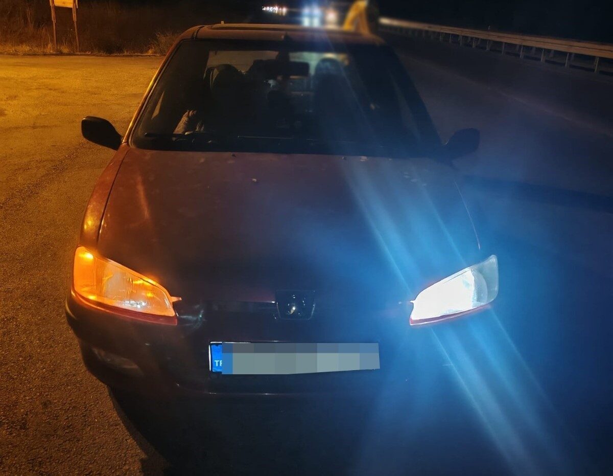 Manisa’da emniyet ekiplerince standart dışı ışık donanımı ve mevzuata aykırı