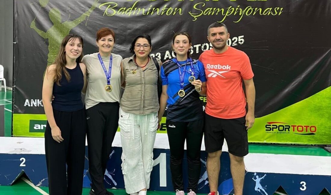 Daha önce alt yaş kategorilerinde birçok şampiyonluk elde eden Manisalı