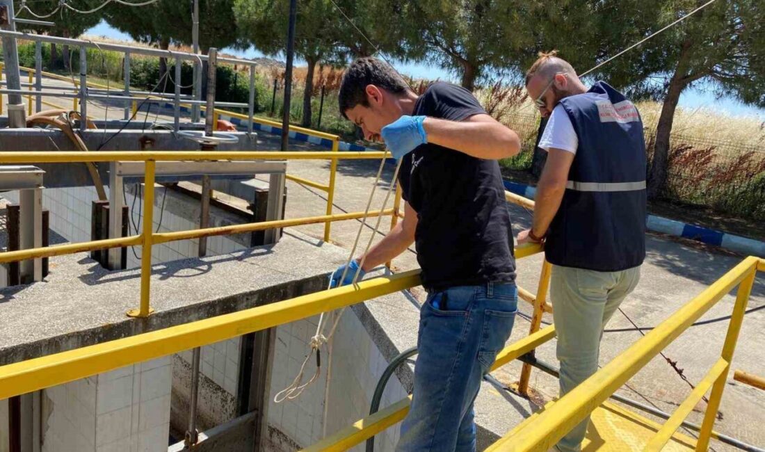 Çevre, Şehircilik ve İklim Değişikliği Bakanlığı ekipleri, müsilajla mücadelede Marmara