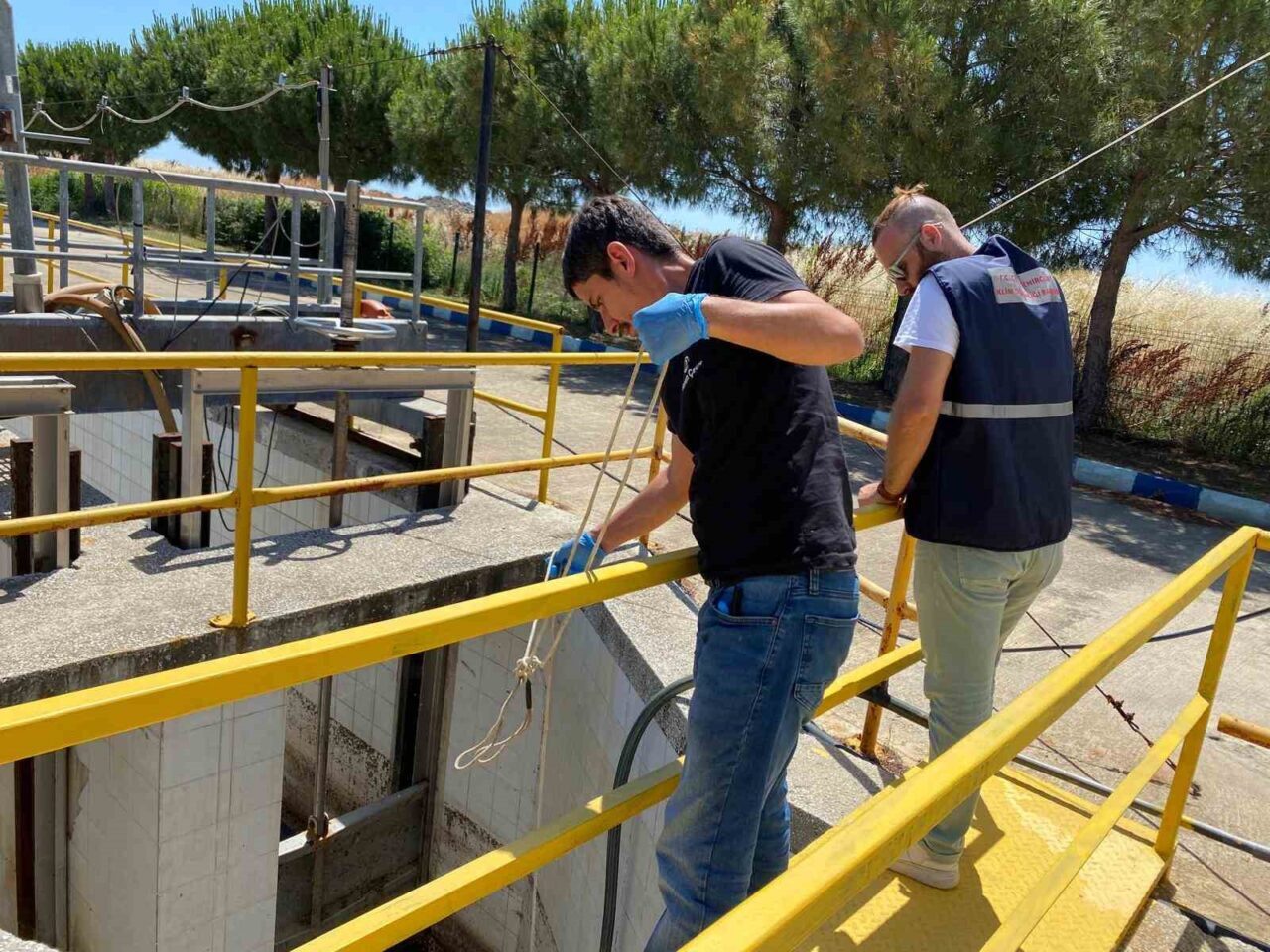 Çevre, Şehircilik ve İklim Değişikliği Bakanlığı ekipleri, müsilajla mücadelede Marmara