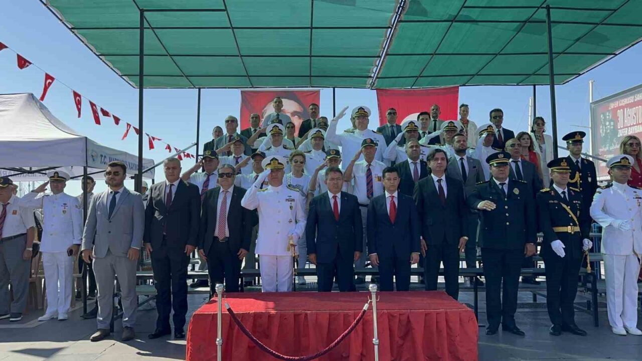 30 Ağustos Zafer Bayramı’nın 103. yılı, Marmaris’te düzenlenen törenlerle kutlandı.
