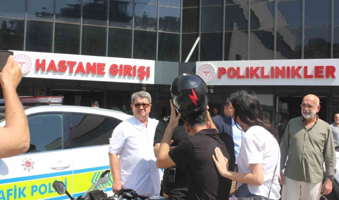 Muğla’nın Marmaris ilçesinde artan motosiklet kazaları sonrası Marmaris’te görev yapan