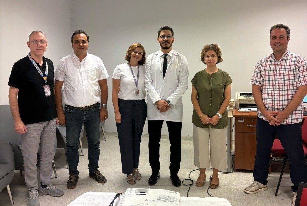 Muğla Eğitim ve Araştırma Hastanesi’nde görev yapan Araştırma Görevlisi Dr.