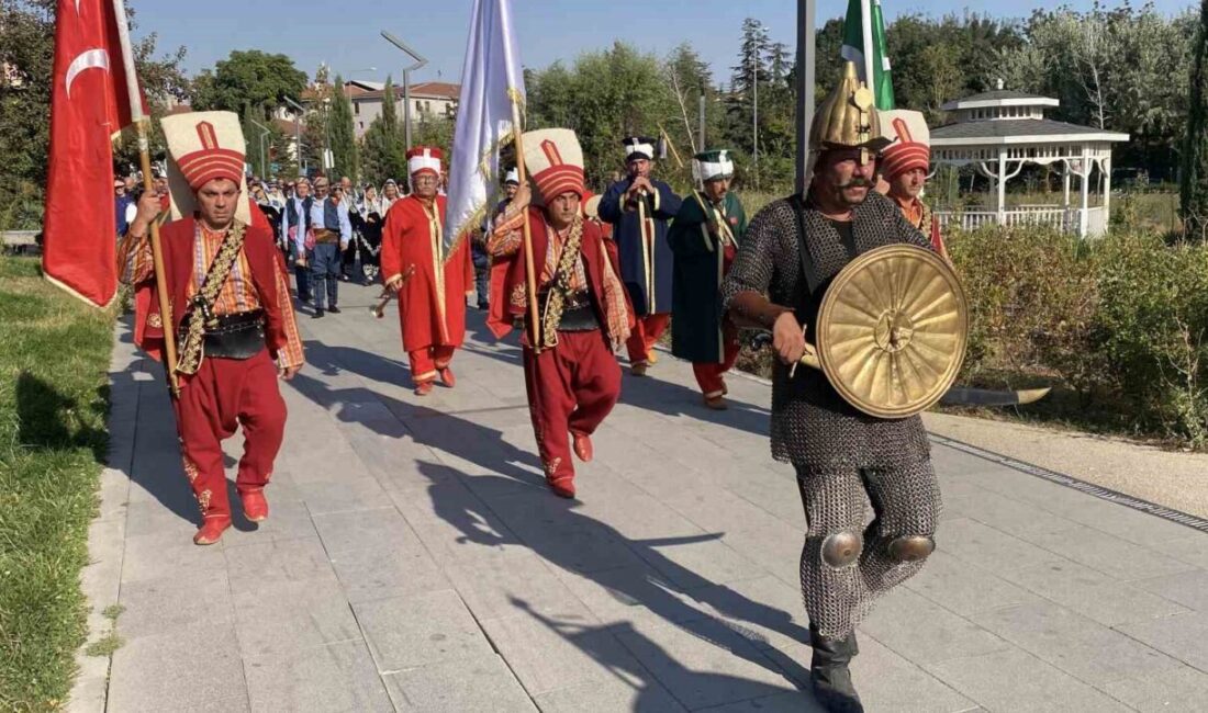 Eskişehir’de 30 Ağustos Zafer Bayramı dolayısıyla mehteran takımı eşliğinde Yörük