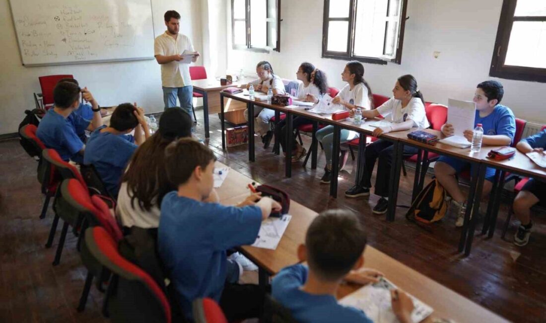 Melikgazi Belediyesi’nin 11-14 yaş aralığındaki gençlere özel Gesi Kamp Merkezi’nde