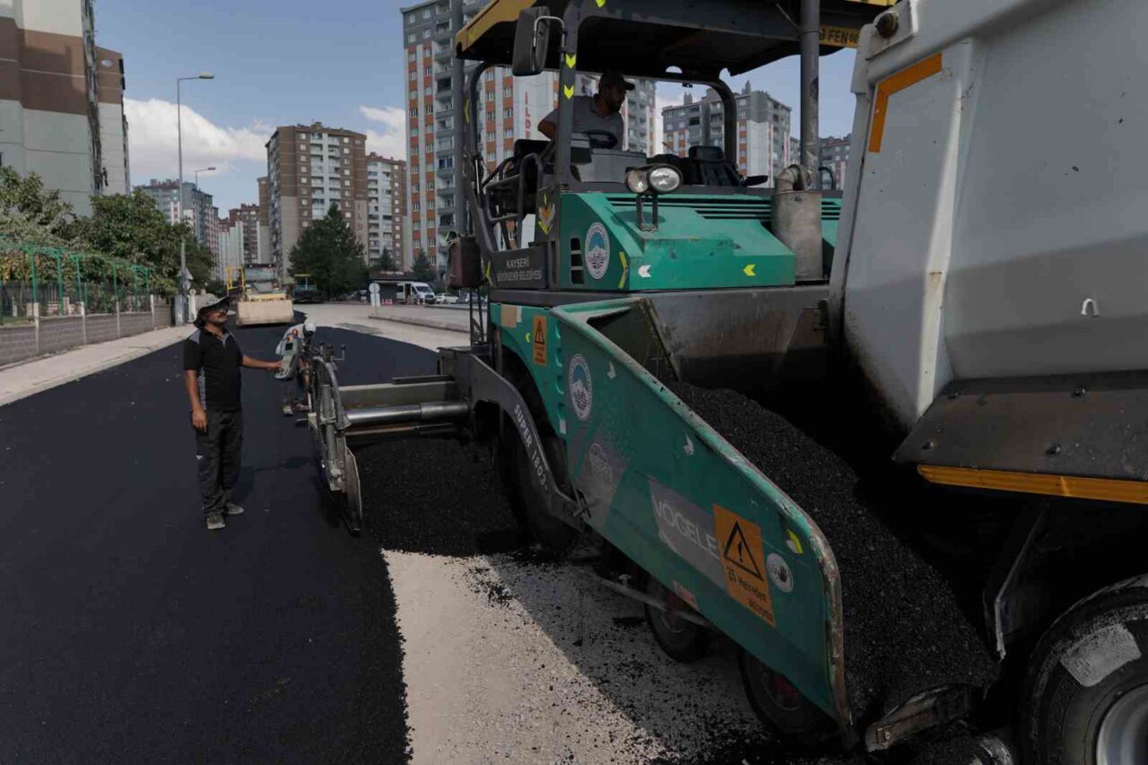 Melikgazi Belediyesi İldem Fatih Mahallesi Saffet Arıkan Bedük Caddesi’nde, yaklaşık