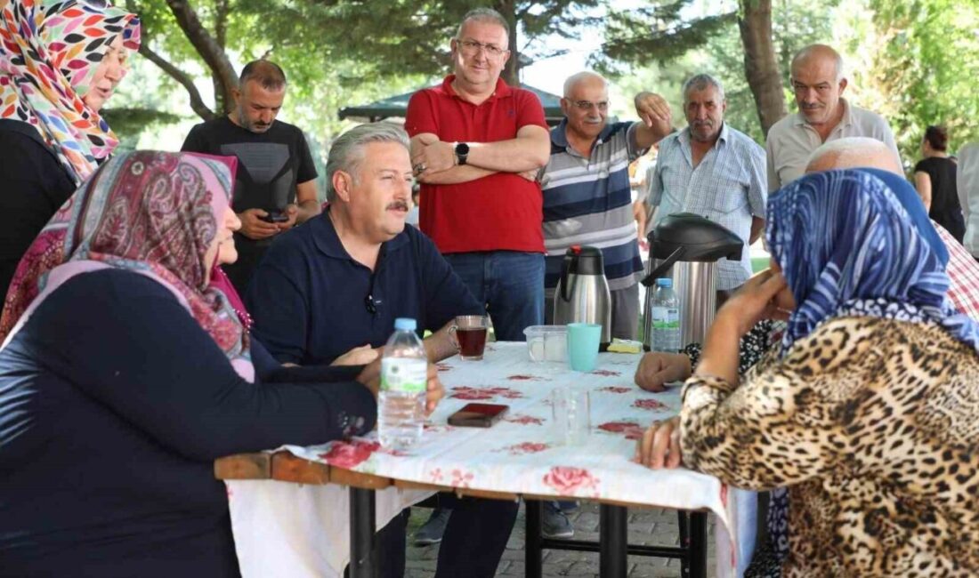 İlçede yaşamının nefes almasını sağlayan parklarda yenileme çalışmaları yapan Melikgazi