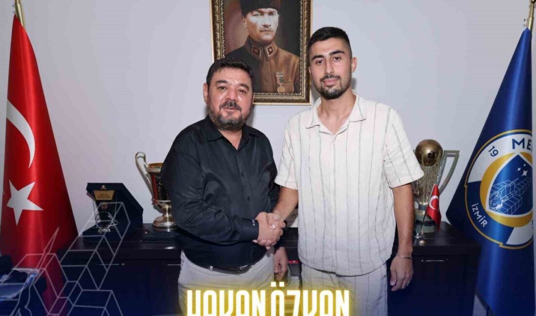 Menemen FK, Adana 01 FK’dan 26 yaşındaki sol bek Hakan