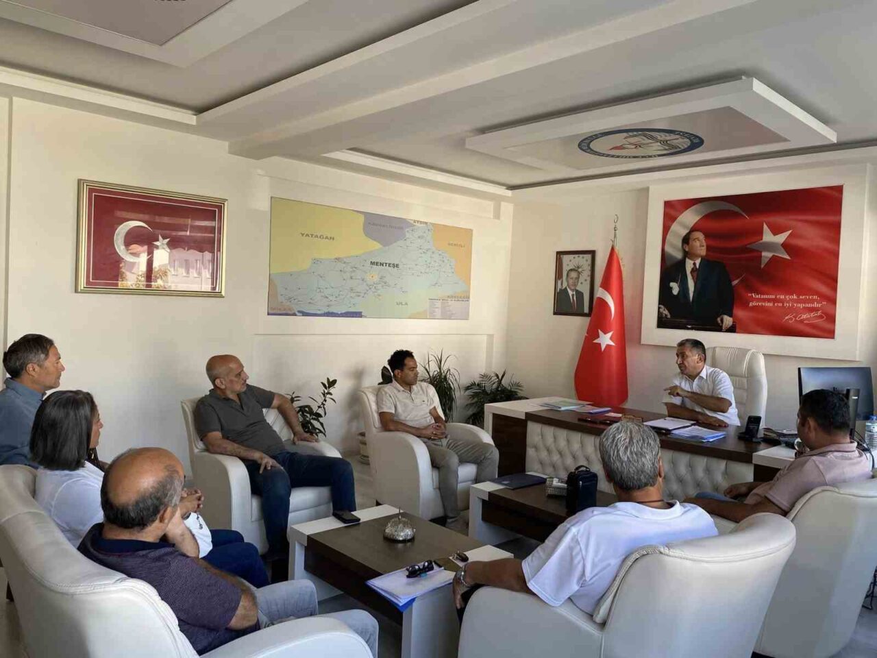 Deprem analizi sonrasında yıkımına karar verilen Şehbal Baydur İlkokulu/Ortaokulu Müdürlüğü