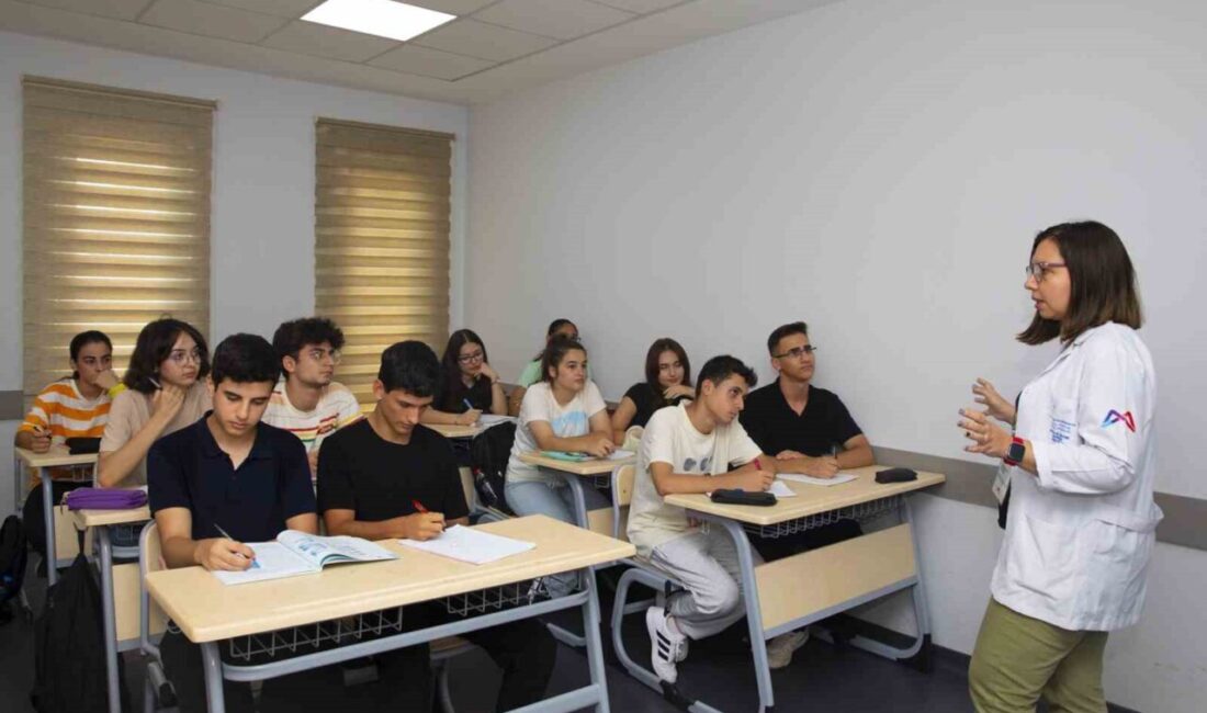 Mersin Büyükşehir Belediyesi Eğitim ve Öğretimi Destekleme Kurs Merkezlerinde eğitim