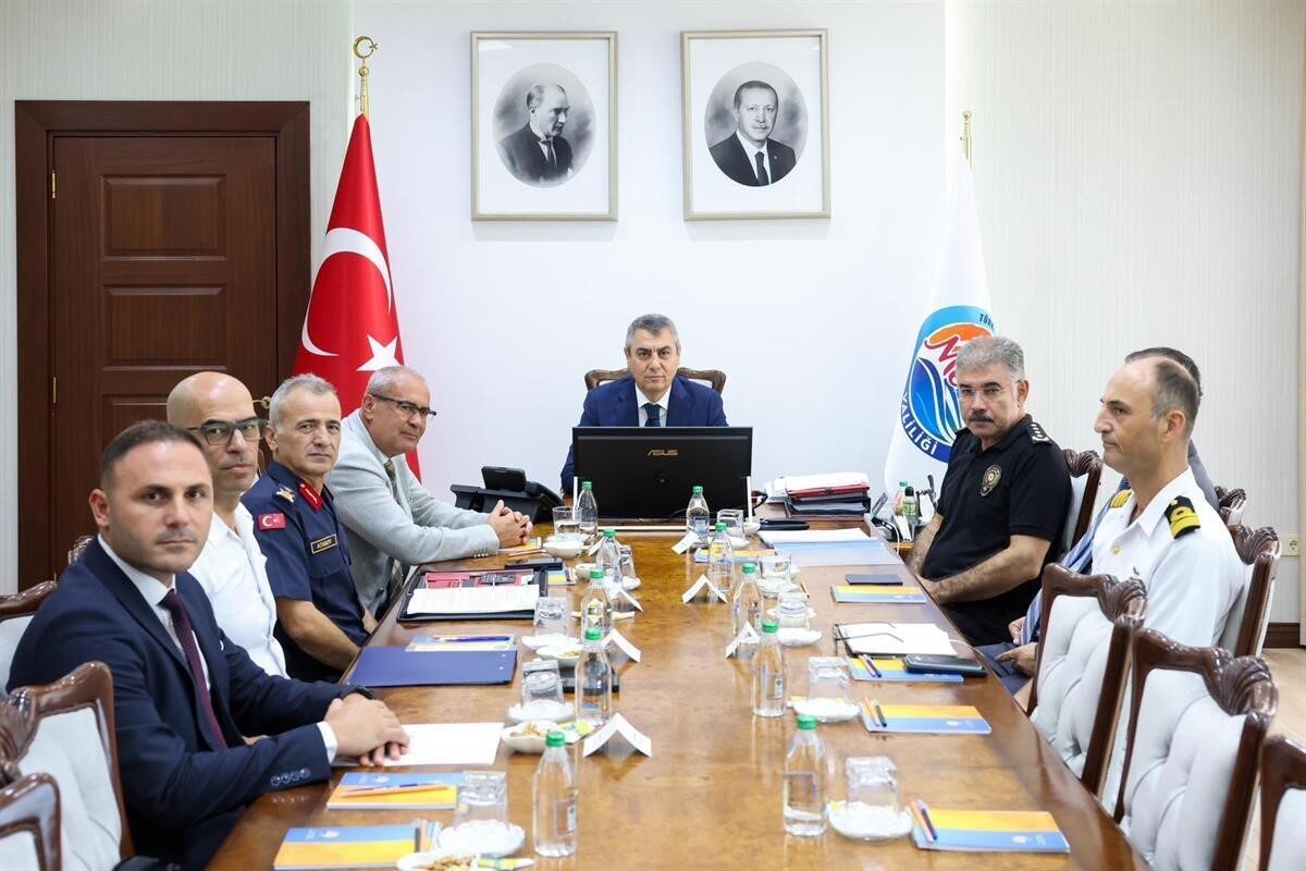 Mersin Valisi Atilla Toros başkanlığında Güvenlik ve Asayiş Değerlendirme Toplantısı