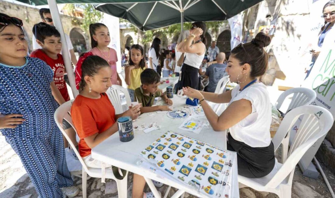 Mersin Büyükşehir Belediyesinin ‘Gökyüzü Hepimizin, Bilim Her Yerde’ sloganıyla ilçeleri