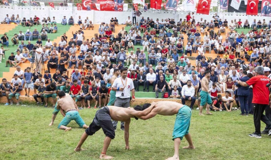 Mersin Büyükşehir Belediyesi tarafından 30 Ağustos Zafer Bayramı dolayısıyla Gözne