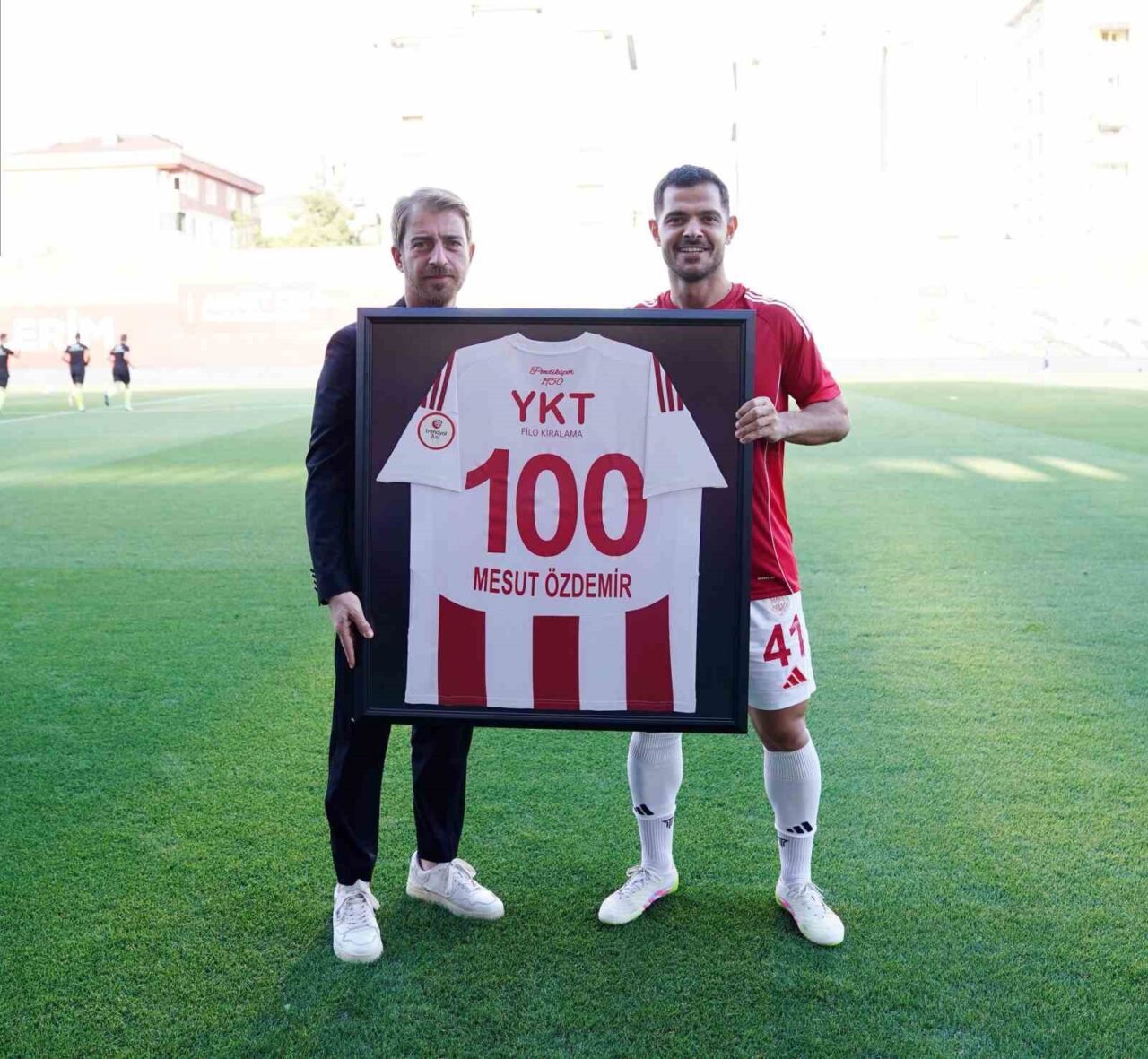 Pendikspor’da kaptan Mesut Özdemir, takımıyla 100. maçına çıktı. Trendyol 1.