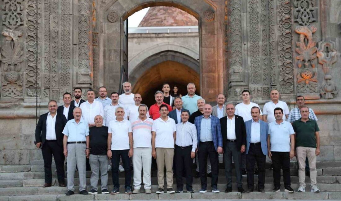 Mezopotamya ÜPAK Yönetim Kurulu Toplantısı Erzurum’da yapıldı. Erzurum Ticaret Borsası