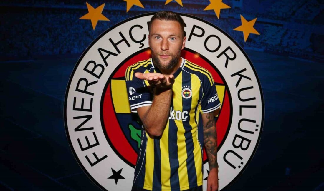 Fenerbahçe’de geride kalan sezonun ikinci yarısını kiralık olarak geçiren ve