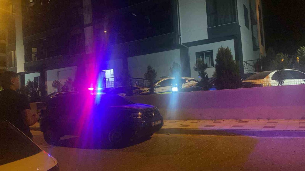 Muğla’nın Milas ilçesinde 2 çocuk annesı 43 yaşındaki bir kadın