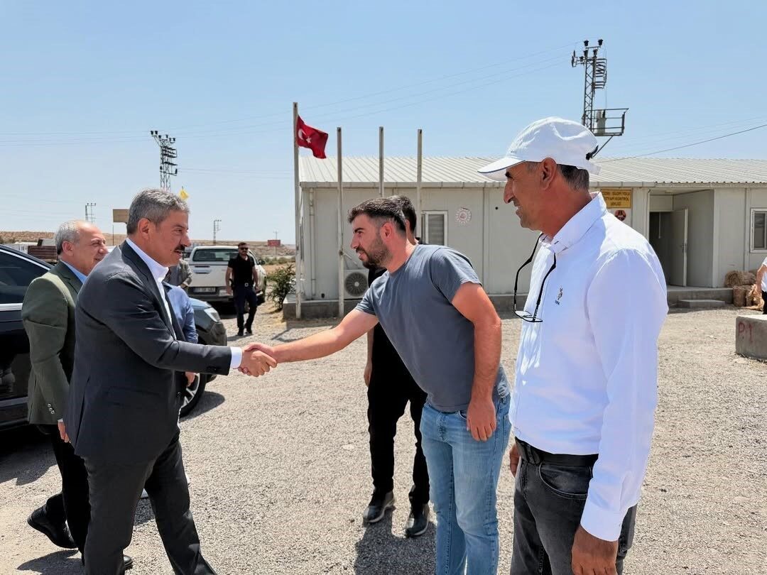 AK Parti Şırnak Milletvekili Arslan Tatar, Cizre-Silopi arasında yapılan yol