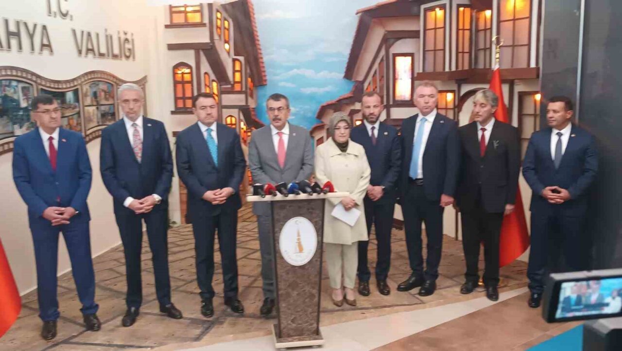 Bazı ziyaret ve programlara katılmak üzere Kütahya’ya gelen Milli Eğitim