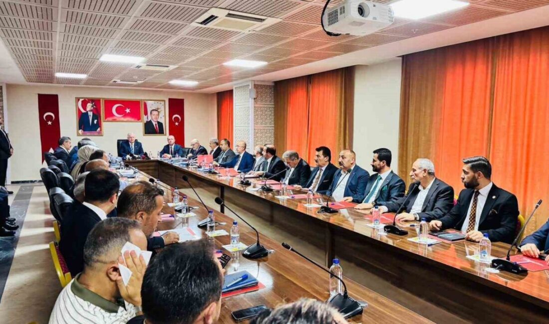 Milli Savunma Bakanı Yaşar Güler, ‘Türkiye Yüzyılı Buluşmaları’ kapsamında geldiği