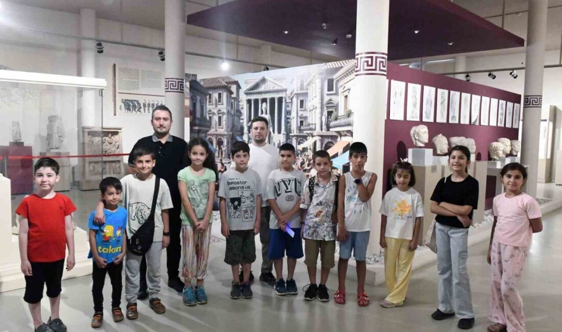Osmangazi Belediyesi, çocukların tarihe olan ilgisini artırmak ve bilinçli nesiller