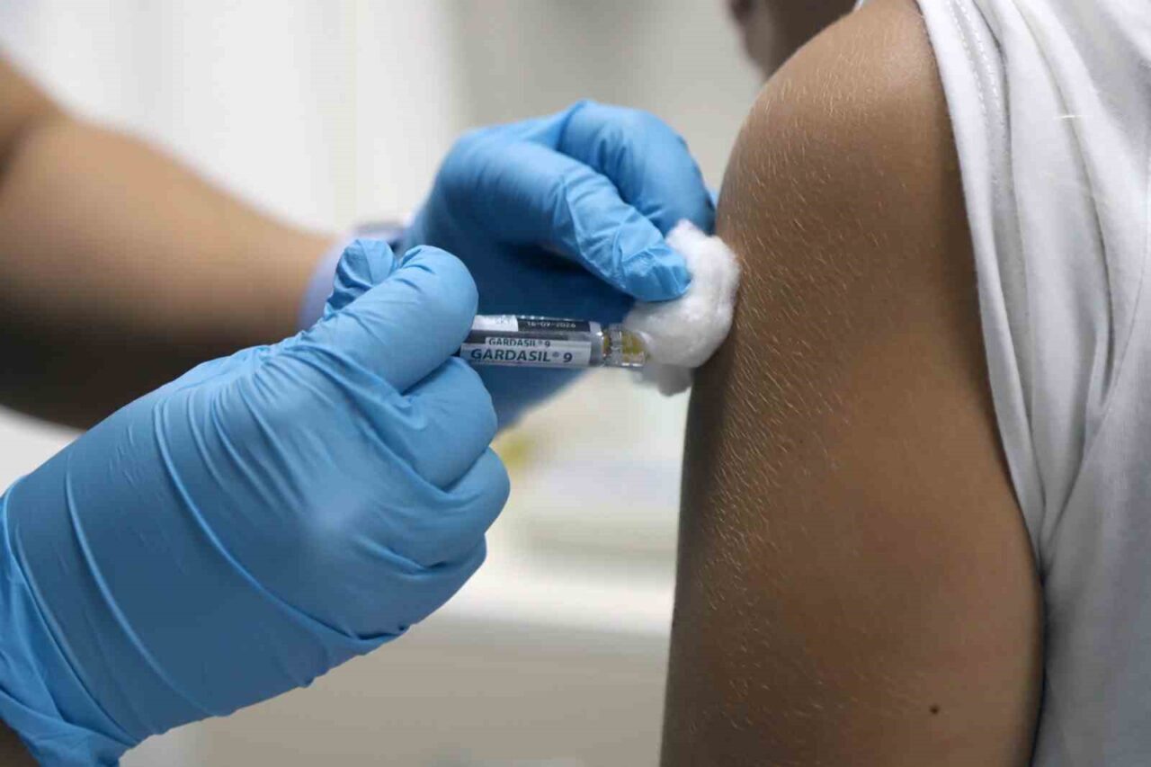 Önemli bir halk sağlığı sorunu olan HPV (İnsan Papilloma Virüsü)