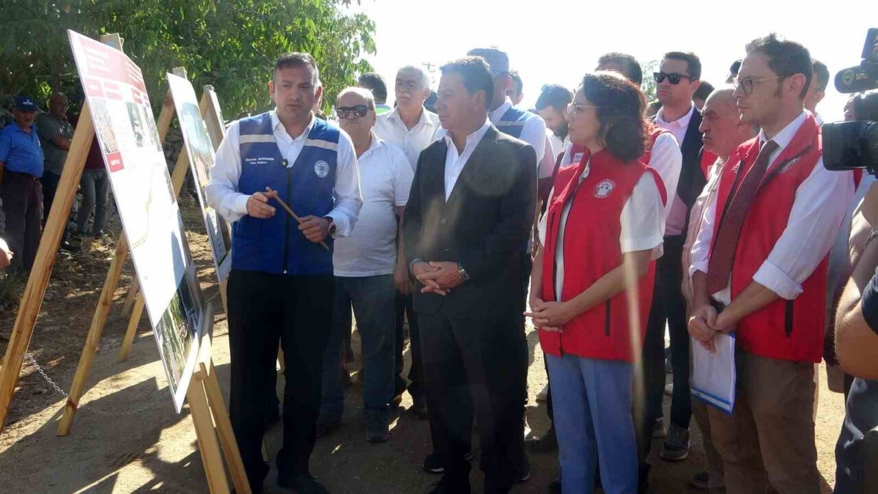 Muğla Büyükşehir Belediye Başkanı Ahmet Aras ve Menteşe Belediye Başkanı