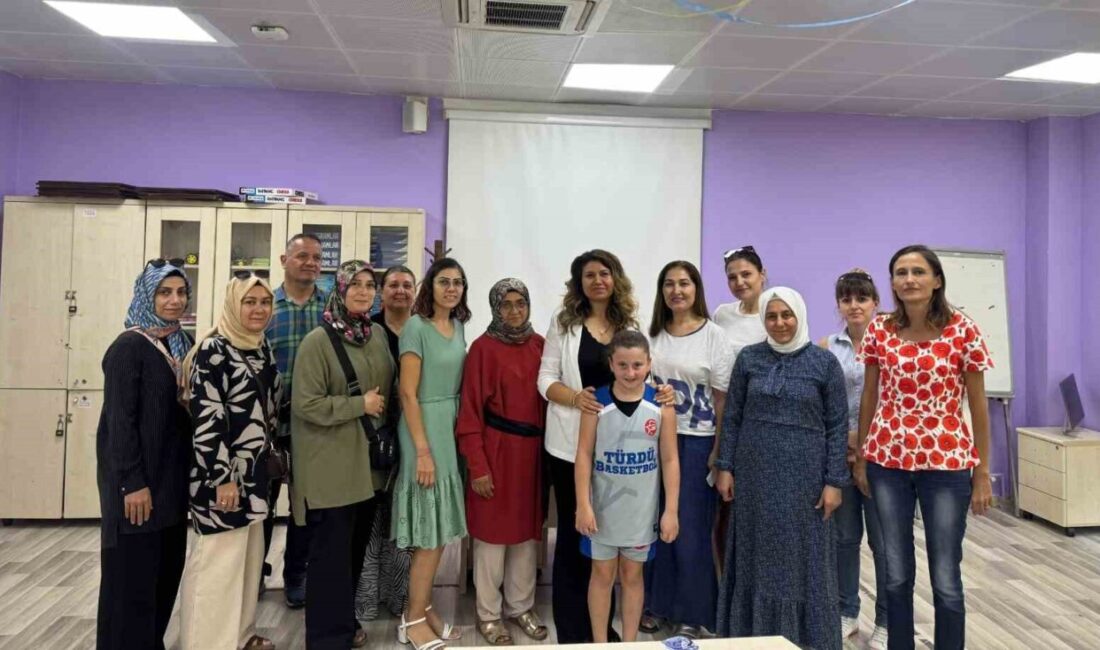 Ailelerin çocuklarıyla daha sağlıklı iletişim kurmalarına destek olmak amacıyla Muğla