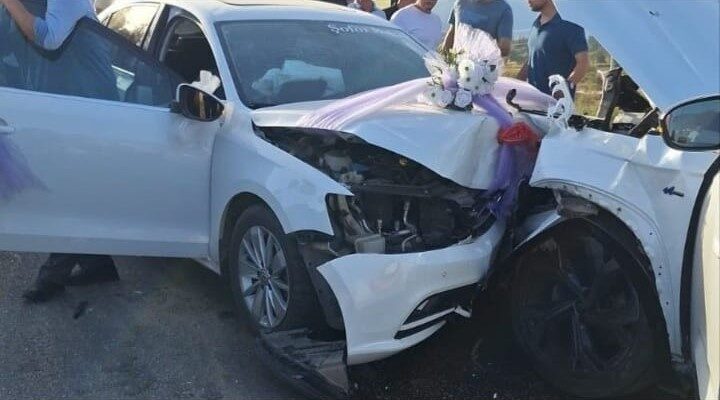 Muğla’nın Milas ilçesinde düğün konvoyunda meydana gelen trafik kazasında 1’i