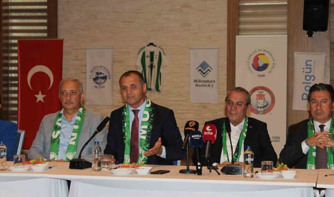 Muğlaspor’a destek amacıyla düzenlenen buluşmada kentin siyasi, bürokratik ve sivil