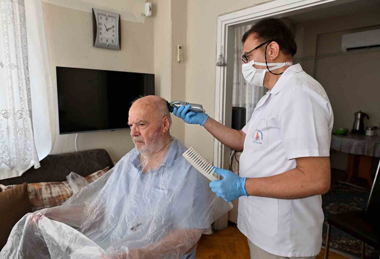 Antalya Muratpaşa Belediyesi, evde bakım hizmetleri sağlık ekipleri fiziksel yeterliliği