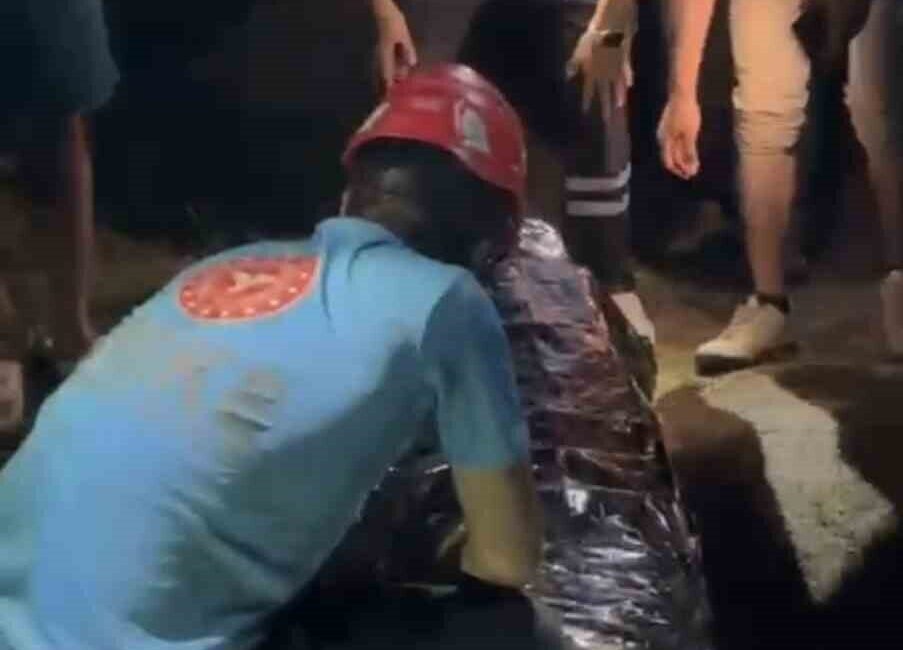 Muş’un Kızılağaç Kanyonu’nda gezinti yaptığı sırada dengesini kaybeden bir genç,