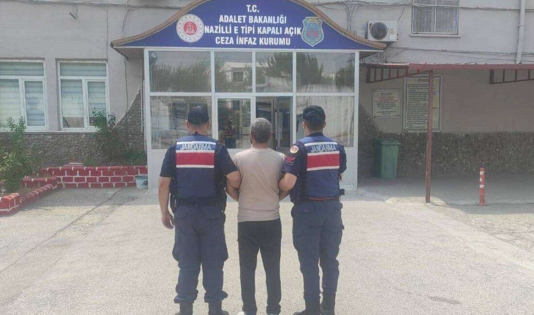 Aydın’ın Nazilli ilçesinde jandarma ekipleri tarafından hakkında 7 yıl 15