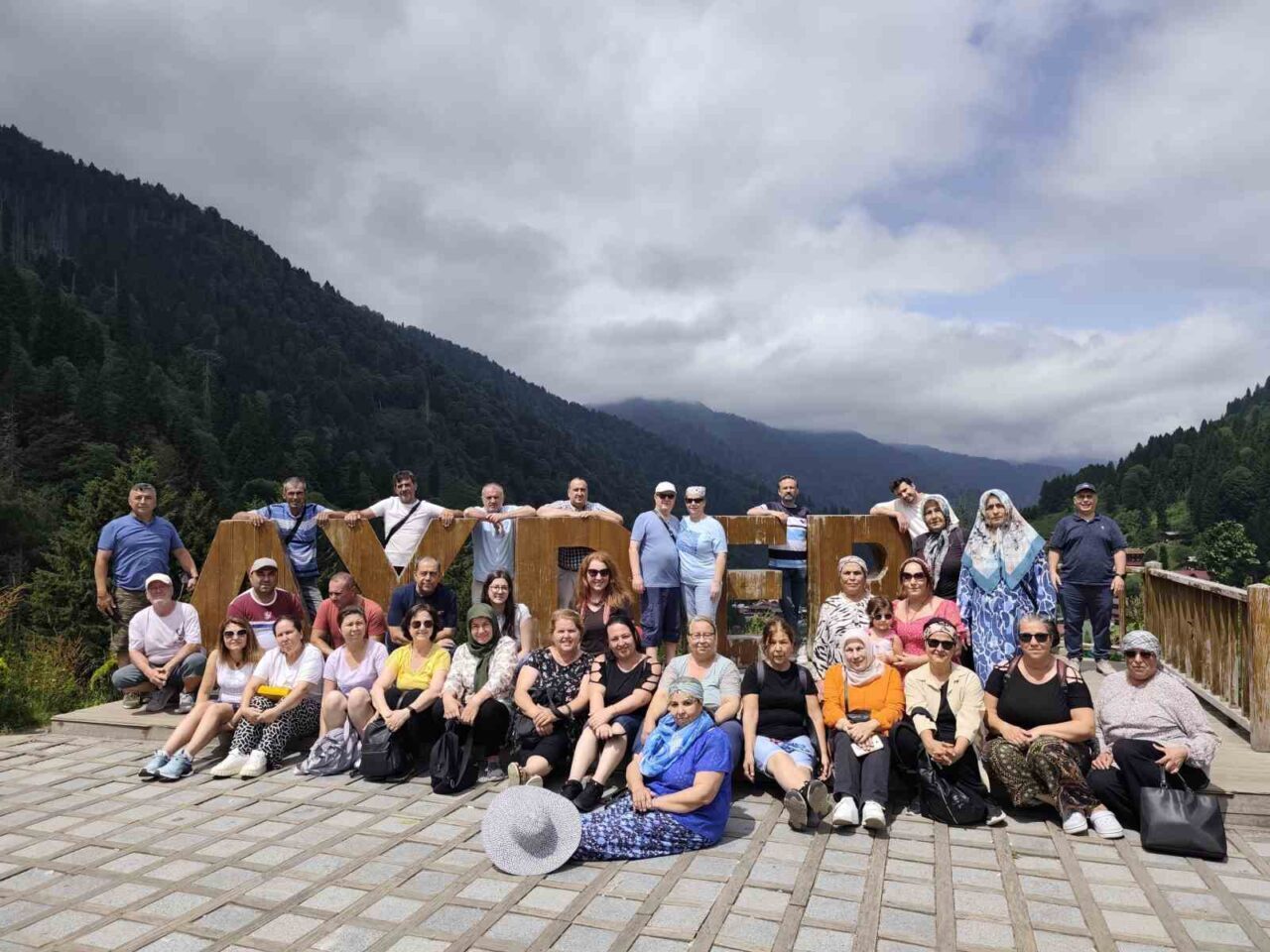 Aydın’ın Nazilli ilçesinde mevsim normallerinin üzerinde seyreden aşırı sıcaklar nedeniyle