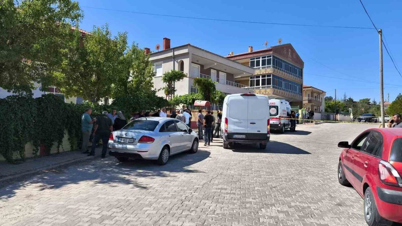 Nevşehir’in Kozaklı ilçesinde çıkan tartışmada dünürünü tüfekle vurarak öldüren şahıs