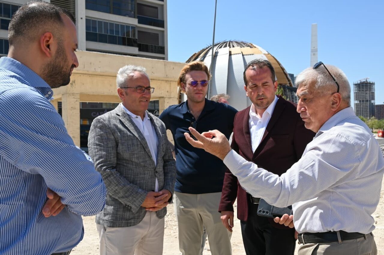 Bursa’nın Nilüfer ilçesinde yapımı devam eden Baise Gazioğlu Bosut Ortaokulu