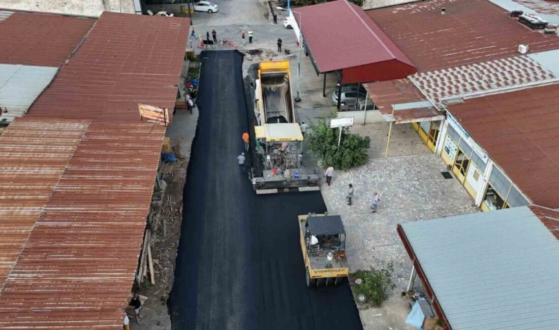 Ordu Büyükşehir Belediyesi’nin başlattığı asfalt çalışmalarıyla Fatsa Büyük Sanayi Sitesi’nde