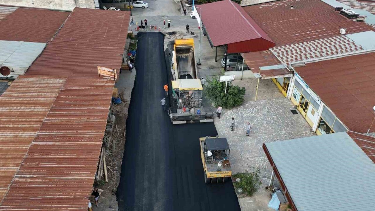 Ordu Büyükşehir Belediyesi’nin başlattığı asfalt çalışmalarıyla Fatsa Büyük Sanayi Sitesi’nde