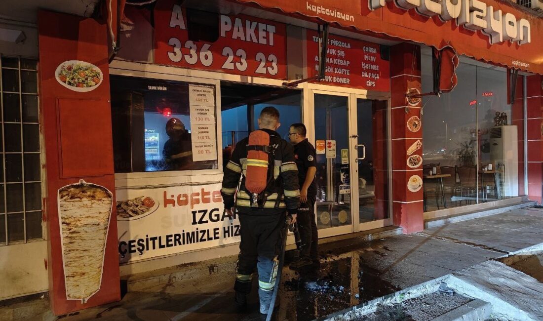 Kayseri’nin Kocasinan ilçesinde bir iş yerinde ocaktaki közden yangın çıktı.