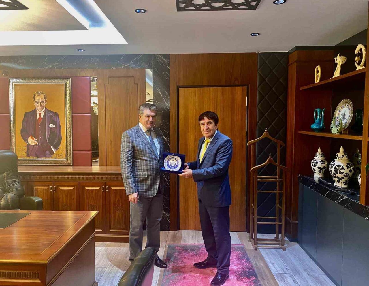 Odunpazarı Kaymakamı Ömer Ulu’ya, sosyal ve kültürel yönden Türk dünyası