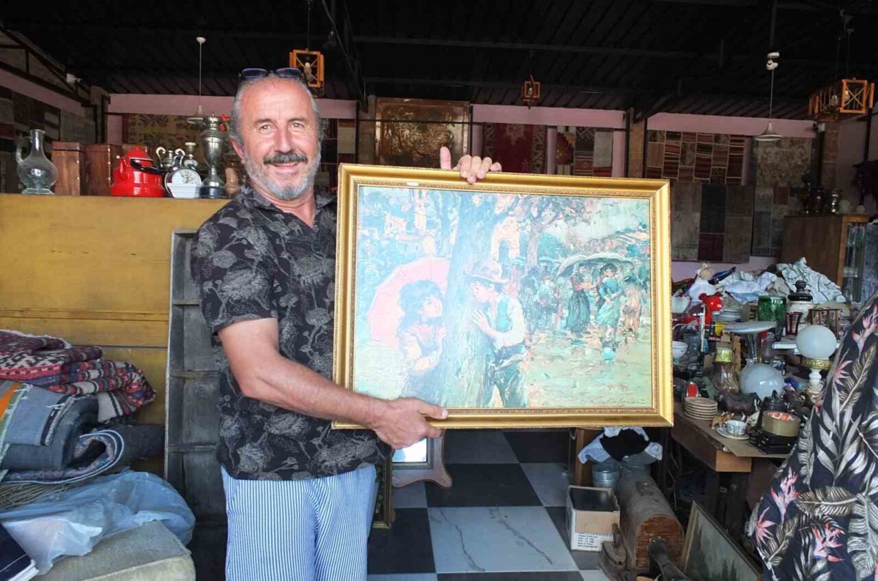 Burhaniye ilçesinde, gençliğinde Karadere köyünde oğlak çobanlığı yapan Muammer Aşık,