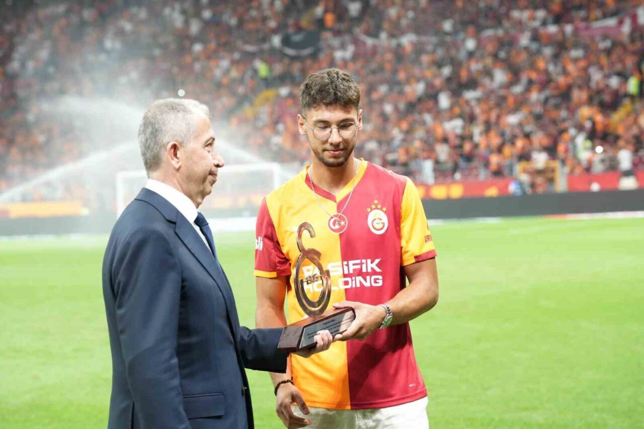 Galatasaray Teknik Direktörü Okan Buruk, son oynanan Gaziantep FK maçında