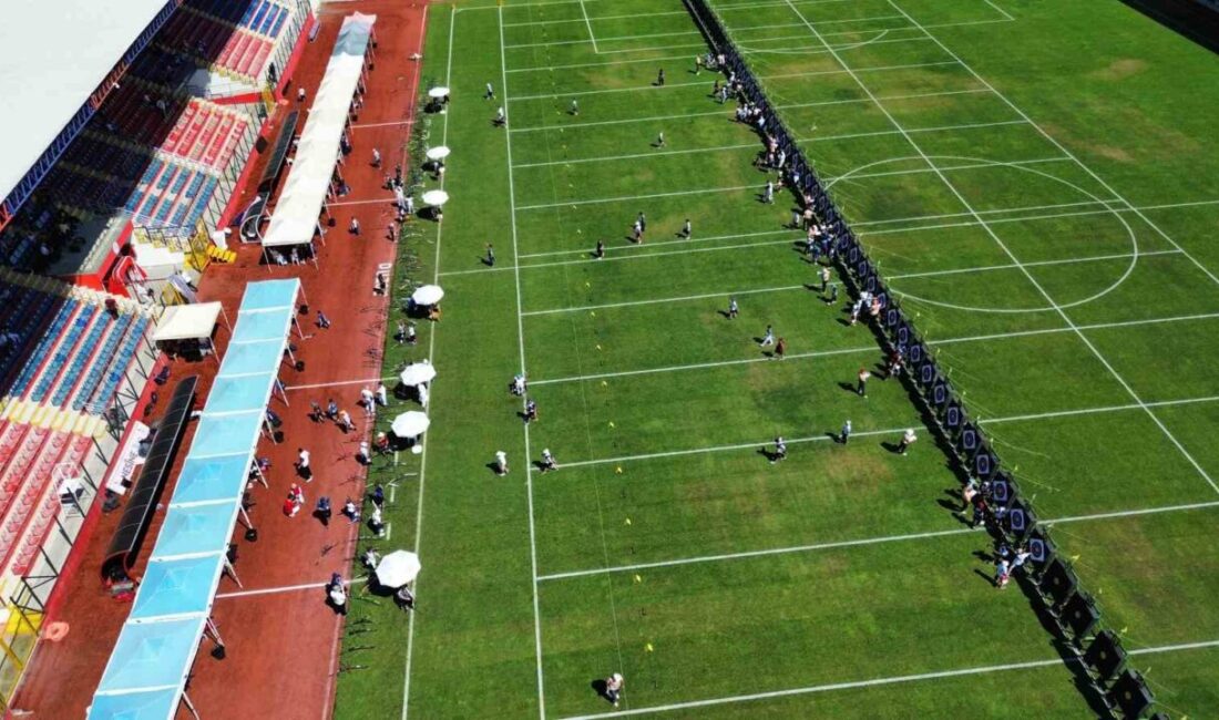 Okçuluk Türkiye Şampiyonası Düzce’de Şıralık tesislerinde başladı. 3 gün boyunca