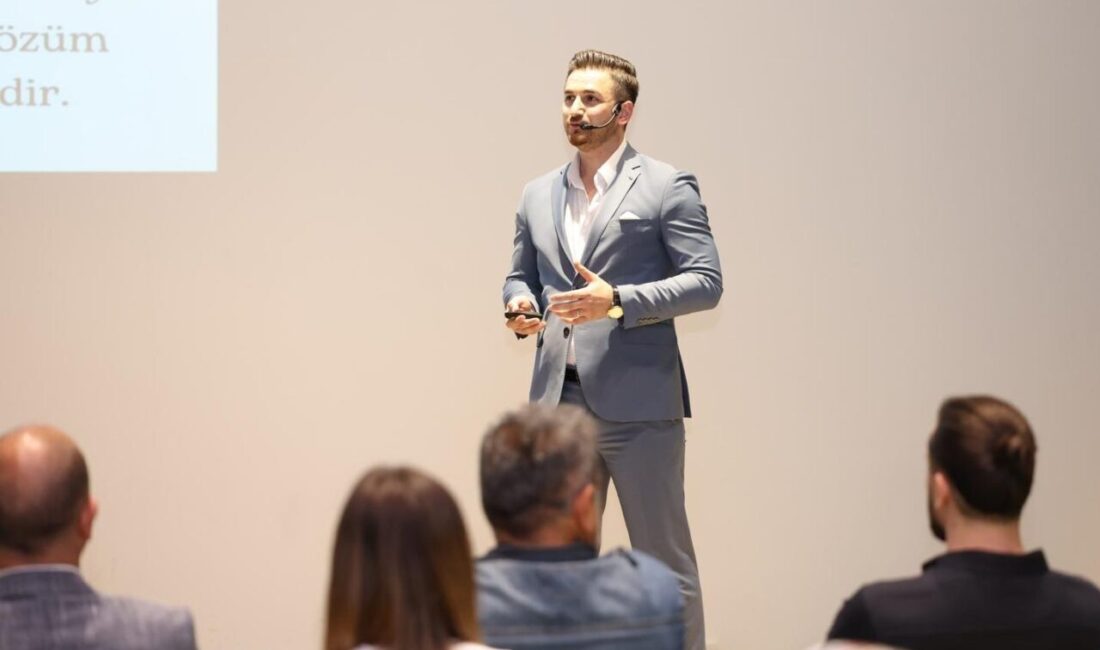 Ebeveyn-çocuk ilişkisi üzerine pedagojik ve akademik çalışmalar yapan Eğitim Bilimci