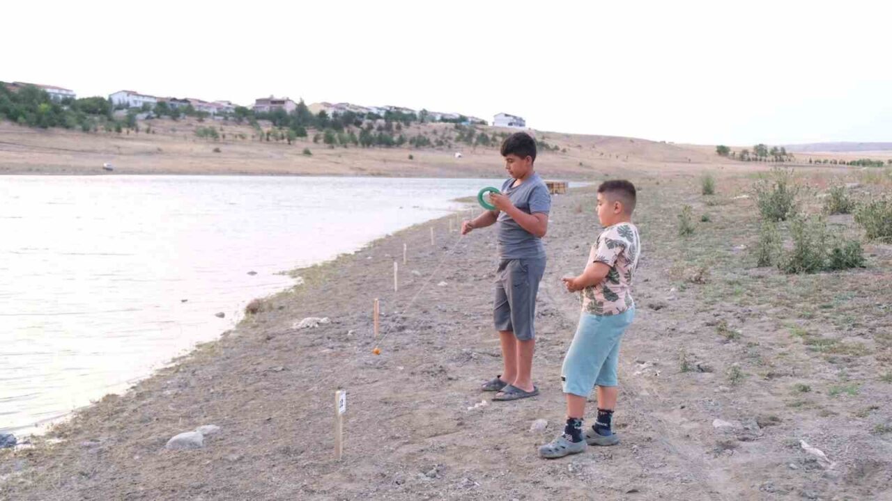 Sorgun Belediyesi tarafından düzenlenen Olta Balıkçılığı Turnuvası renkli anlarla geride