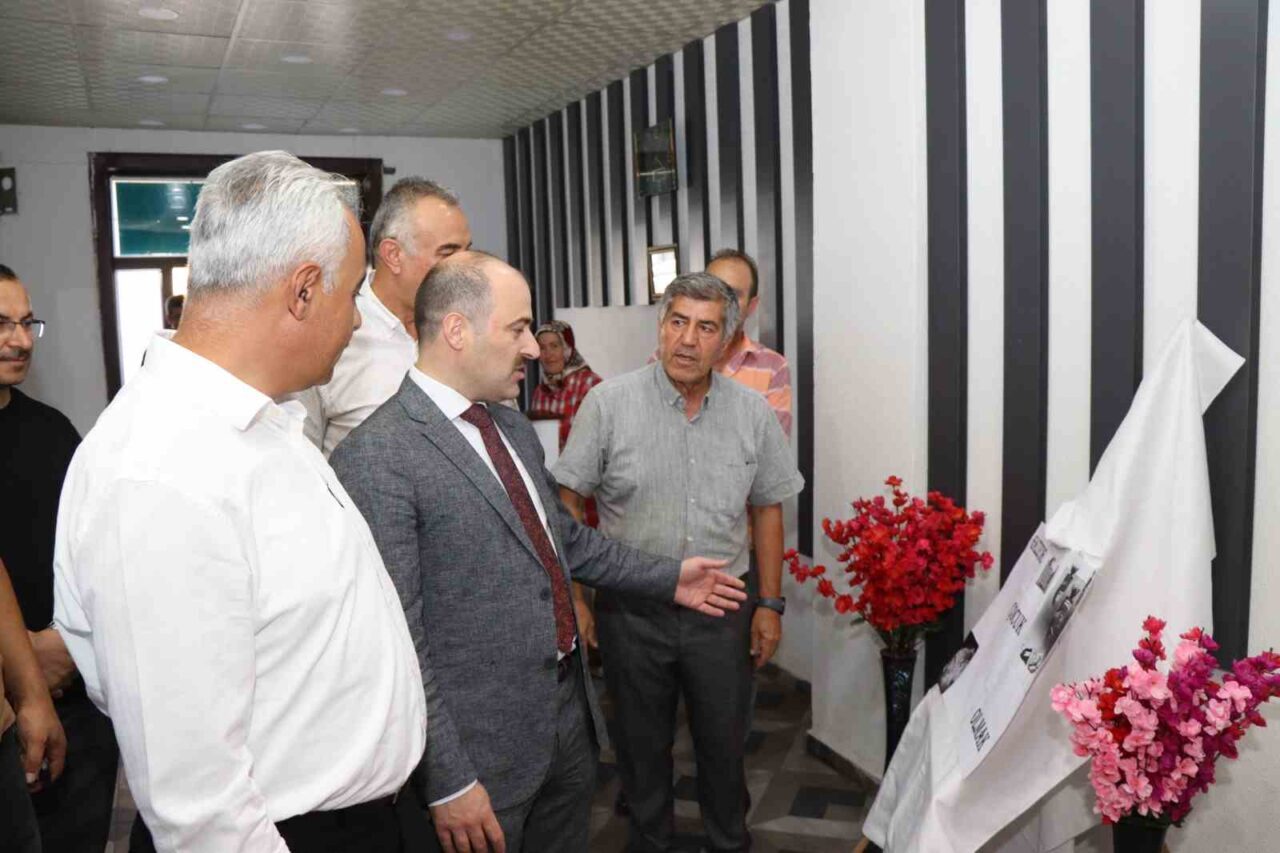 Erzurum’un Oltu ilçesinde Öğretmenevi ve ASO Müdürlüğü tarafından düzenlenen “Gazze’de